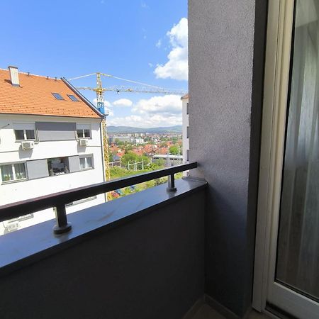Apartman Zivic Ni Esterno foto